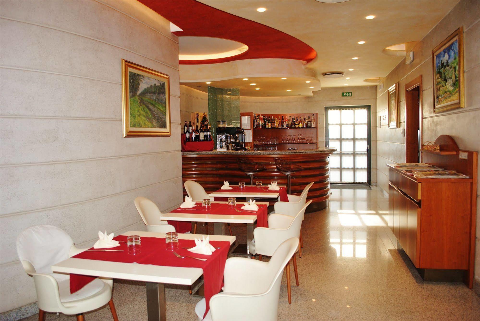 B&B Hotels Hotel Prestige Ornago מראה חיצוני תמונה